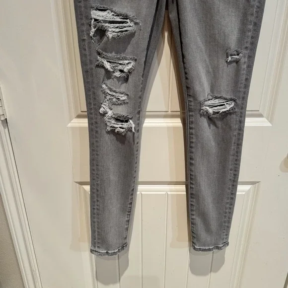 American Eagle Womens 6 Super High Rise Jeggings Distressed Next Level Stretch - Picture 3 of 14
